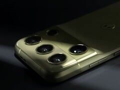 O Motorola Signature 27 na cor Capulet Olive