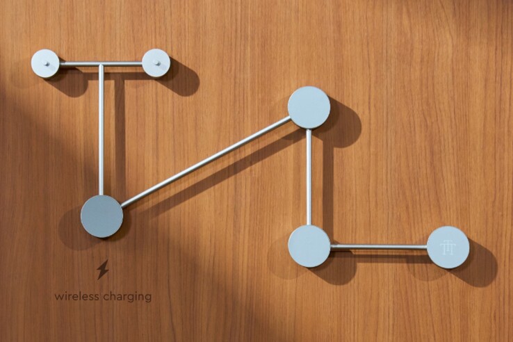 Todos os componentes podem ser montados em uma parede usando um suporte modular.