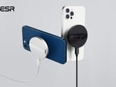 O novo Carregador sem fio HaloLock Kickstand. (Fonte: ESR)