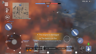 O War Thunder Mobile, por exemplo, pode ser exibido de forma sensata (Fonte da imagem: Notebookcheck)