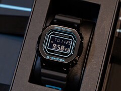 O relógio G-Shock GM-5600BWD-1 da Casio (na foto) foi projetado em colaboração com o Bamford Watch Department. (Fonte da imagem: Casio)