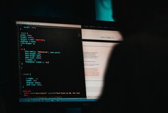 O falso site de atualização do Windows 11 espalha malware que rouba informações sensíveis. (Imagem: Unsplash)