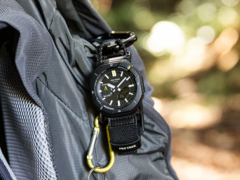 O Casio Pro Trek PRJ-B001B-1 (na foto) usa uma pulseira do tipo paracord (Fonte da imagem: Casio)