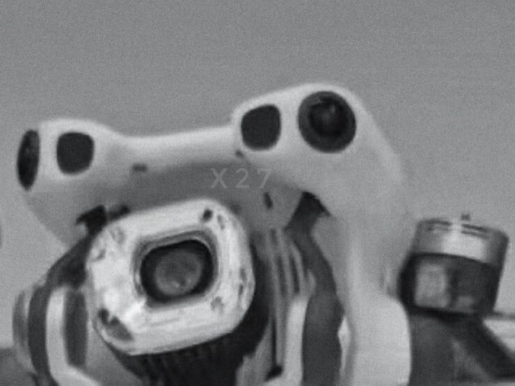 Um close-up de um protótipo inicial do DJI Mini 5 Pro. (Fonte da imagem: via Jasper Ellens)