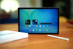 Avaliado: Samsung Galaxy Tab S10 FE. Dispositivo de teste cortesia de notebooksbilliger.de Avaliado: Samsung Galaxy Tab S10 FE. Dispositivo de teste cortesia de notebooksbilliger.de