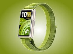 A Huawei Band 11 Pro com sua pulseira de tecido oficial.