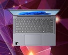 O IdeaPad Slim 3x 14Q7X11 pesa 1,3 kg.