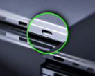 O Surface Laptop Ultra tem uma nova porta USB-C de grandes dimensões.