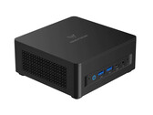 O UM690 Pro é o terceiro mini-PC da MINISFORUM a ostentar a marca UM690. (Fonte da imagem: MINISFORUM)