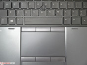 Touchpad com TrackPoint e 6 botões