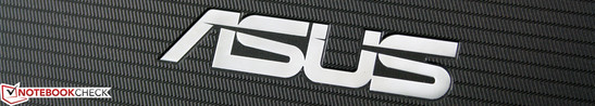 Asus K53TA-SX026V: Será que a potência de jogos dual-GPU agora é acessível e disponível para todos graças à AMD Fusion? Asus K53TA-SX026V: Será que a potência de jogos dual-GPU agora é acessível e disponível para todos graças à AMD Fusion?