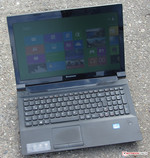 O Lenovo B580.