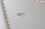 A Acer continua com os designs elegantes com o seu pequeno Aspire S7.