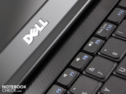 A Dell não segue a tendência esguia & ultra plano. Isto não teria sido uma má ideia no caso do Mini 1012