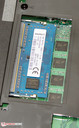 Um slot RAM está disponível.