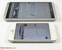 ...o HTC One Max parece gigantesco.