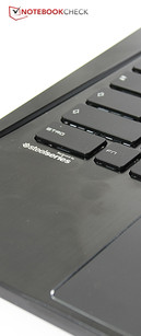 O teclado foi desenvolvido com SteelSeries.