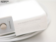 O adaptador de poder de 85 watts está otimizado para o uso com Mac OS X.