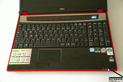 Uma falha do GX620 tem a ver com o teclado, que dá uma impressão de que foi tudo muito colocado à força e cede sob pressão quando se digita.