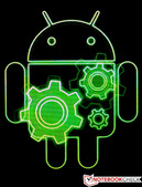 Pequeno homem Android verde