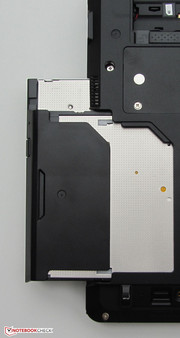 ...e o dispositivo Multibay é ejetado.