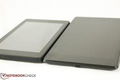 Kindle Fire HD 6 (esquerda) vs. Nexus 7 2013 (direita)