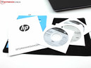 Os acessórios incluem DVDs para o Windows 8 Pro de 64bits e o Windows 7 Professional de 64 bits.