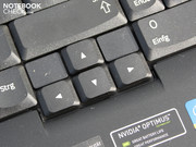 Não conseguimos elogiar o suficiente o teclado incrivelmente responsivo!