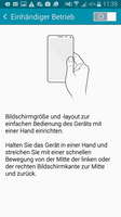 Os usuários que acham que o smartphone de 5-polegadas é muito grande podem abrir o modo de uma só mão.