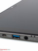 Micro HDMI (não há adaptador...), USB 3.0, pequeno conector, LEDs de status