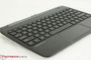 O dock de teclado tem 1,0 cm de grossura e pesa cerca de 600 gramas