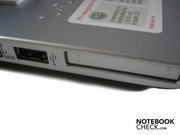 USB 2.0 e ExpressCard slot no lado esquerdo
