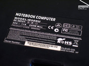 Chamado M980NU ou M98NU a Clevo oferece um novo portátil de 18.4".