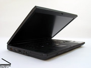 O Dell Latitude E5500 se posiciona como o modelo de baixo custo da gama de negócios da Dell.