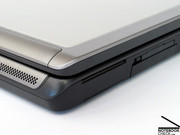 Uma característica de segurança do Precision M6300 é também o Leitor de Smartcard. Um leitor de impressões digitais também é uma opção.