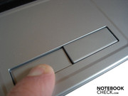 As teclas do touchpad podem ser pressionadas até o fundo do case