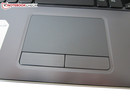 O touchpad tem uma boa superfície.