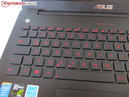 A Asus usa um teclado chiclet.