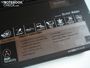 Autocolantes de chassis com os detalhes do notebook