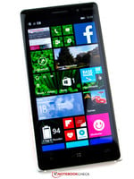 In review: Nokia Lumia 830. Review sample courtesy of Microsoft Germany.