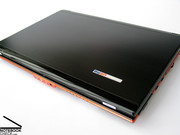 O portátil para jogos mySN M570RU da Schenker Notebook com placa de vídeo nVIDIA Geforce 8800M GTX foi a base de teste para o nossa análise do processador Intel Core 2 Duo "Penryn".