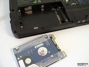 …onde também podem ser usados SSDs, entre outros.