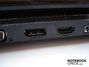 A entrada para tela e HDMI foram concebidos para conectar telas externas