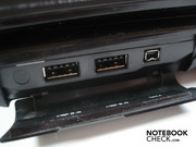 2x USB 2.0 e Firewire no lado esquerdo