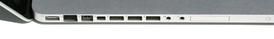 Conector de força MagSafe, gigabit LAN, FireWire 800, Mini DisplayPort, 3 USB 2.0s, entrada ótica / análoga (não há microfone!) saída ótica / análoga.