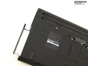 O gravador de DVD instalado de fábrica pode ser facilmente retirado do compartimento Ultra Bay.