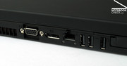O Thinkpad W500 oferece uma nova entrada para tela digital, assim como 3 saídas USB diretamente no aparelho.
