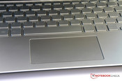 O ClickPad é grande, liso e bom de usar.
