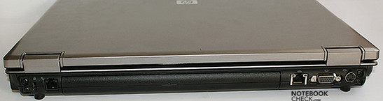 Parte Posterior: Trava Kensington, Modem, LAN, VGA, S-Video