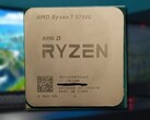 O APU de mesa AMD Ryzen 7 5700G apresenta um Radeon Vega 8 iGPU. (Fonte da imagem: Chiphell/MakeUseOf - editado)